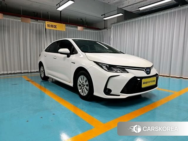 Toyota Corolla id 4263794 из Китая 11