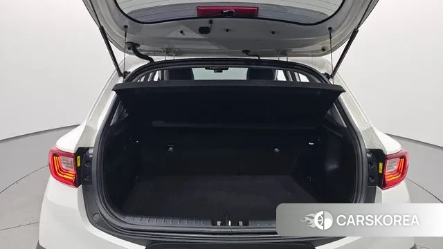 Kia Stonic id 3509192 из Кореи 11