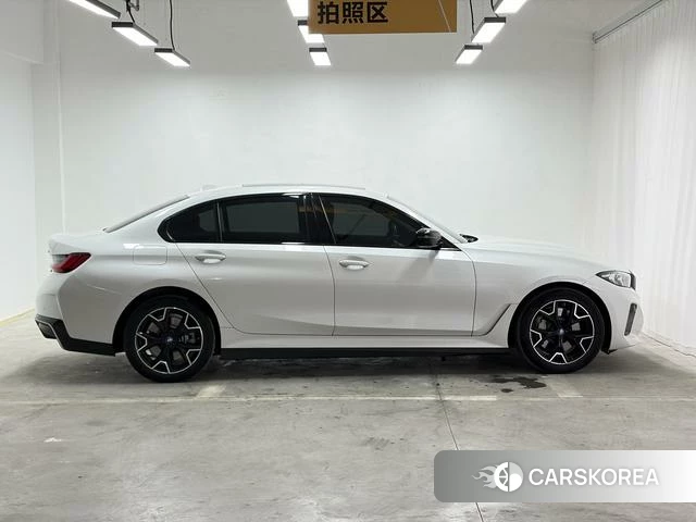BMW i3 id 4253773 из Китая 11