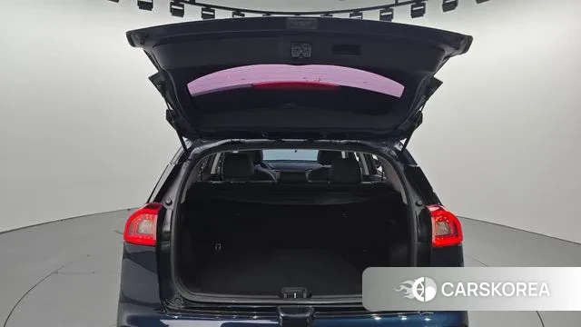 Kia Niro EV id 3243414 из Кореи 11