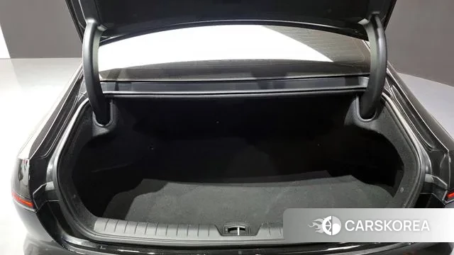 Hyundai Grandeur Hybrid (GN7) id 3437387 из Кореи 11