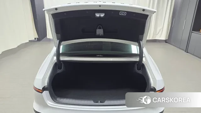 Hyundai Grandeur Hybrid (GN7) id 3684873 из Кореи 11