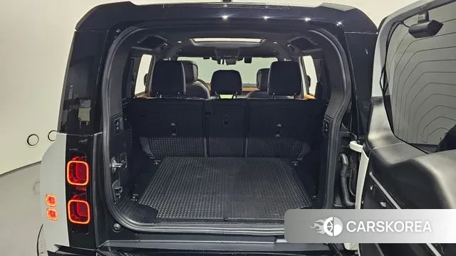 Land Rover Defender (L663) id 3576119 из Кореи 11