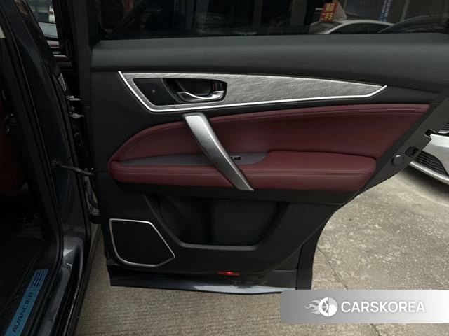 Honda Crown Road id 4298527 из Китая 11