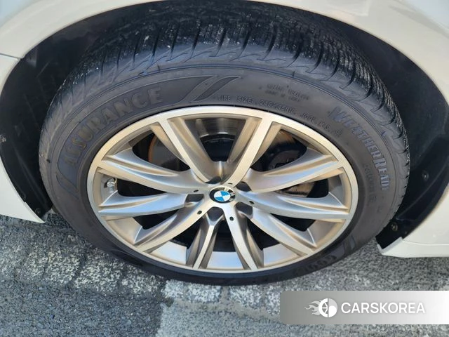 BMW 5 Series (G30) id 4459405 из Кореи 11