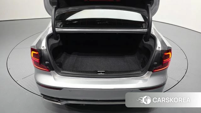 Volvo S60 3rd generation id 3941284 из Кореи 11