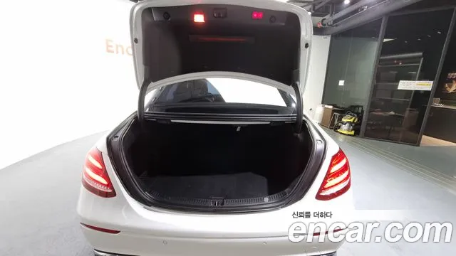 Mercedes-Benz E-Class W213 id 2706983 из Кореи 11
