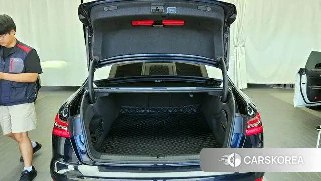 Audi A6 (C8) id 3142548 из Кореи 11