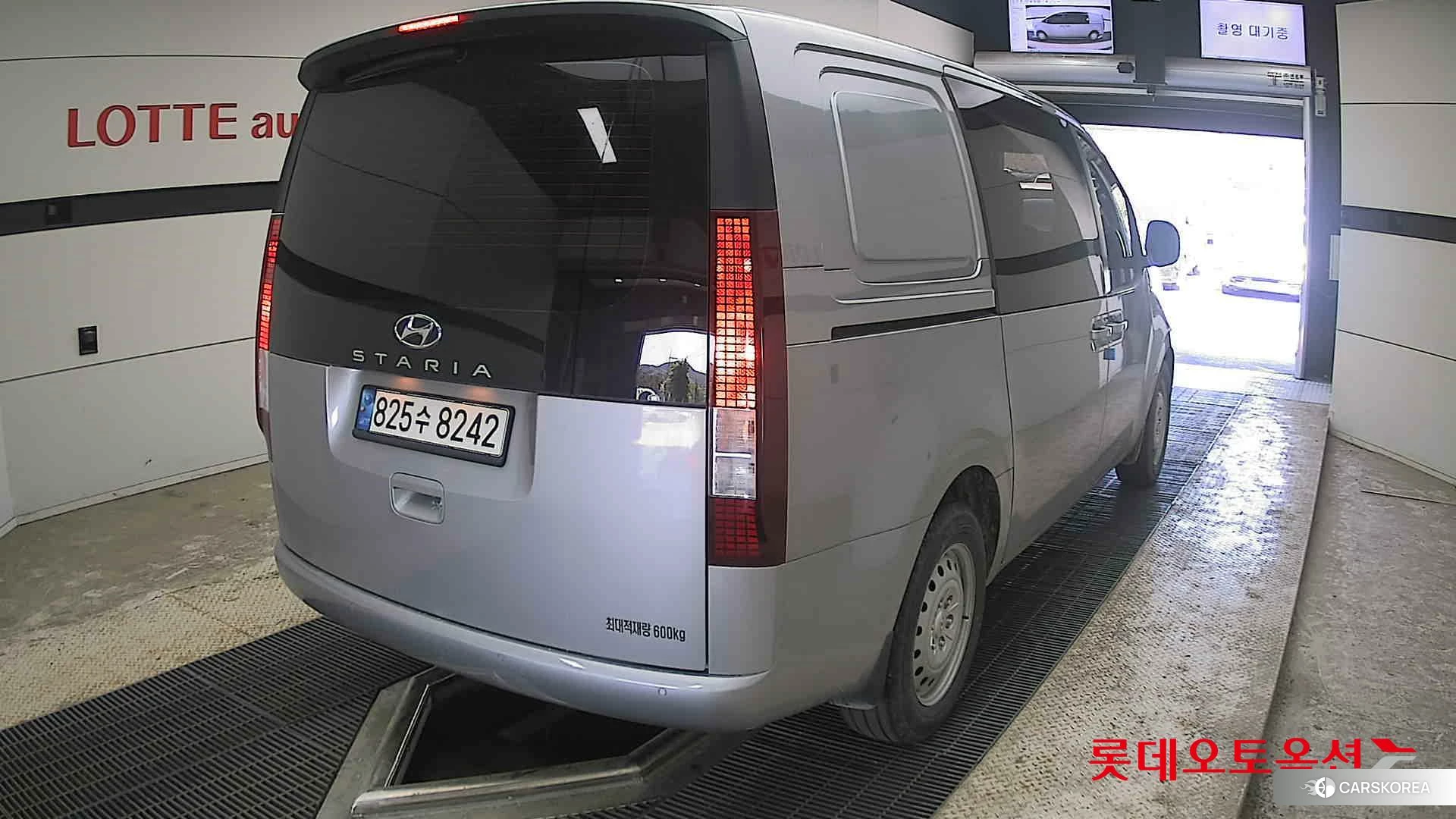 Hyundai Staria id 4296745 из Кореи 11