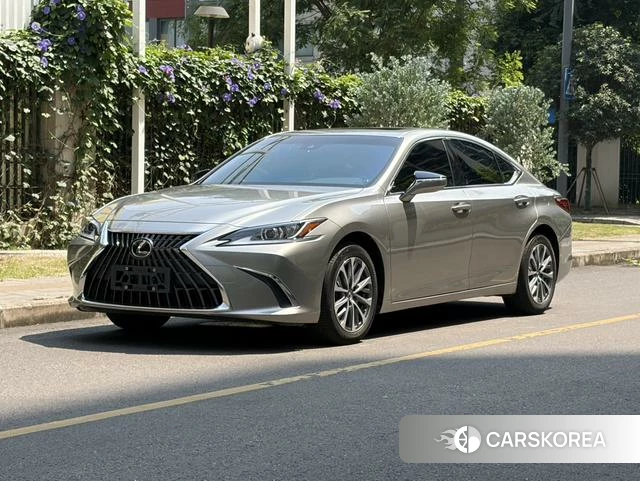 Lexus ES id 4300147 из Китая 11