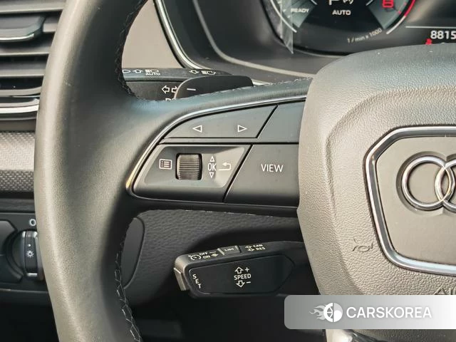 Audi Q5L id 4275632 из Китая 11