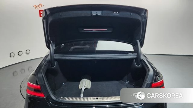 Genesis G90 id 3807792 из Кореи 11