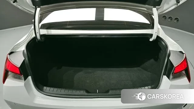 Hyundai Avante (CN7) id 2980934 из Кореи 11