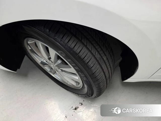 Hyundai The New Avante AD id 4562764 из Кореи 11