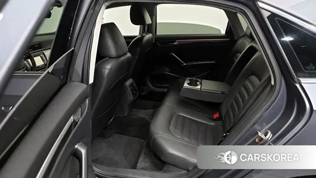 Volkswagen The New Passat id 3515211 из Кореи 11