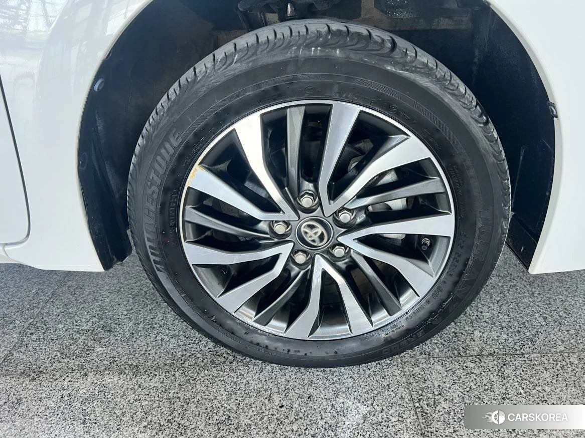Toyota Corolla id 4514024 из Китая 11