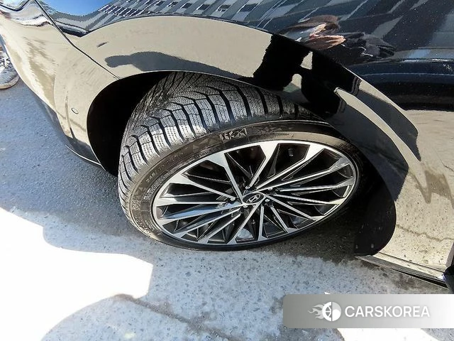 Hyundai Grandeur (GN7) id 3851369 из Кореи 11