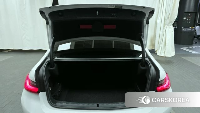 BMW 3 Series (G20) id 3839301 из Кореи 11