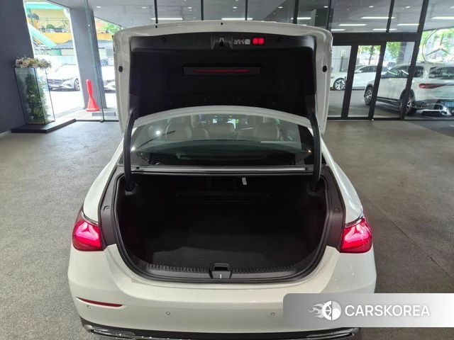 Mercedes-Benz E-Class W214 id 4734497 из Кореи 11