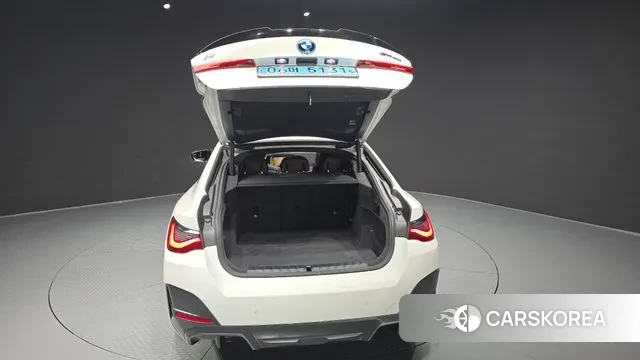 BMW i4 id 3734805 из Кореи 11