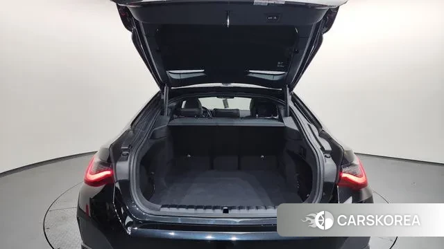 BMW i4 id 3777047 из Кореи 11