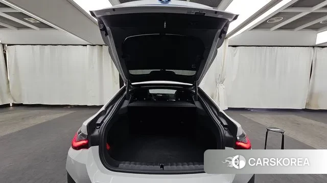 BMW i4 id 3659295 из Кореи 11