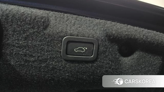 Jaguar XE id 4632890 из Кореи 11