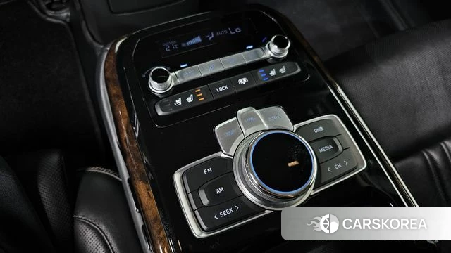 Genesis G90 id 4836933 из Кореи 11