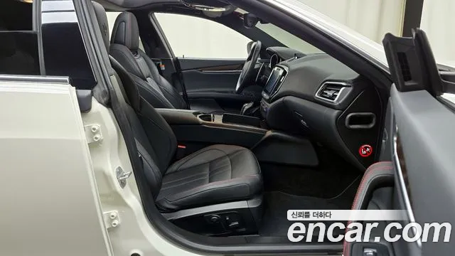 Maserati Ghibli id 2699007 из Кореи 11