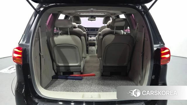 Kia The New Carnival id 4483237 из Кореи 11