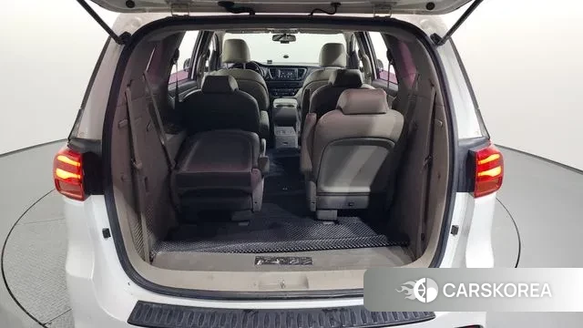 Kia The New Carnival id 3039439 из Кореи 11