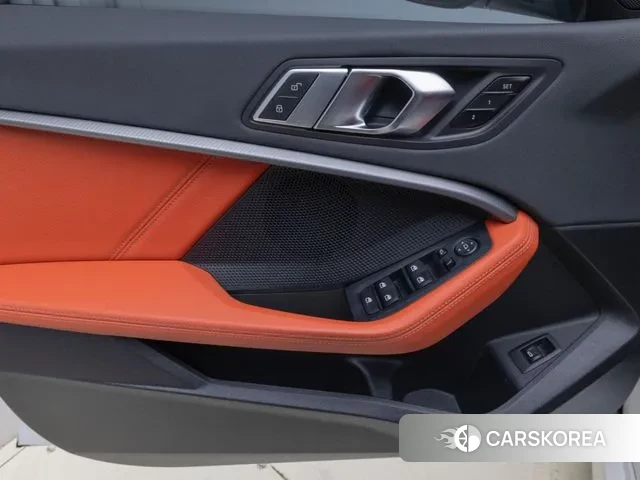 BMW 1 Series (F40) id 3032775 из Кореи 11