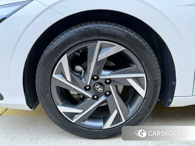 Hyundai Elantra id 4399937 из Китая 11