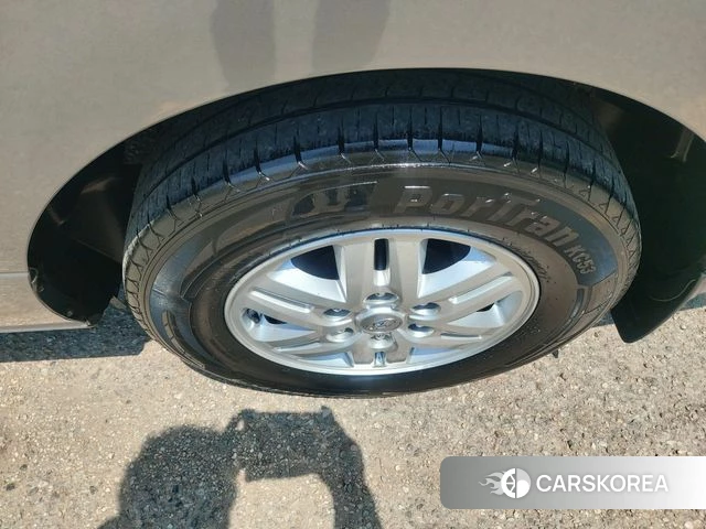 Hyundai The New Grand Starex id 4356697 из Кореи 11