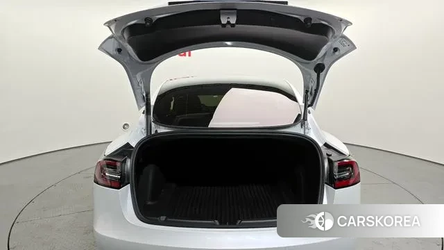 Tesla Model 3 id 3712391 из Кореи 11