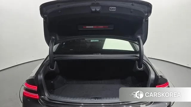 Genesis Electrified G80 (RG3) id 3043536 из Кореи 11