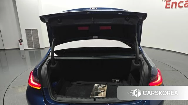 BMW 3 Series (G20) id 4586427 из Кореи 11