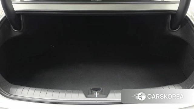 Hyundai Grandeur Hybrid (GN7) id 4700787 из Кореи 11