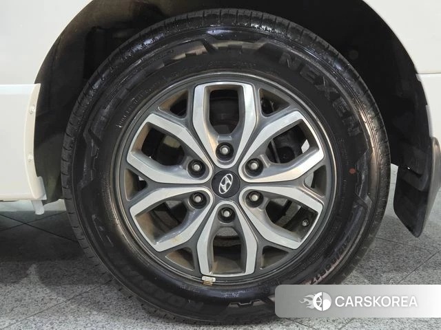 Hyundai The New Grand Starex id 3801574 из Кореи 11