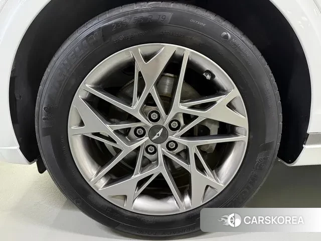 Genesis GV70 id 2939881 из Кореи 11