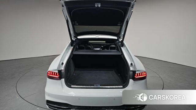 Audi A7 (4K) id 3898406 из Кореи 11