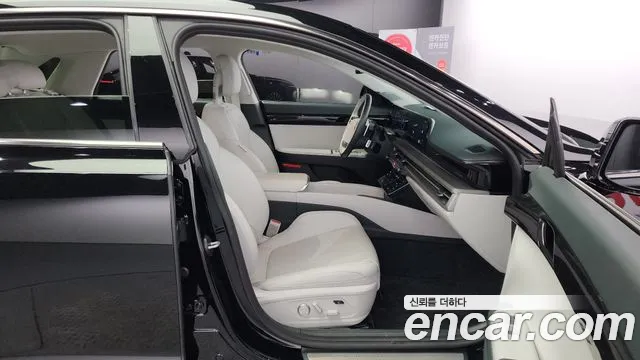 Hyundai Grandeur (GN7) id 2607887 из Кореи 11