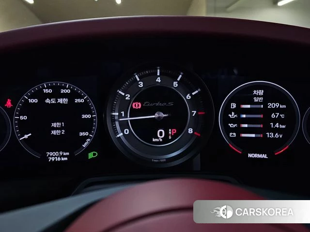 Porsche 911(992) id 4529898 из Кореи 11
