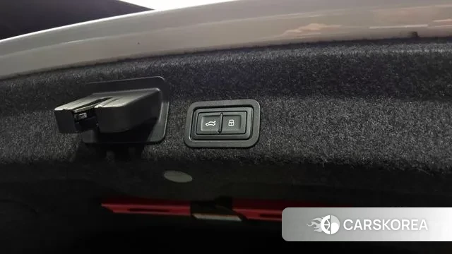 Audi A6 (C8) id 3478606 из Кореи 11