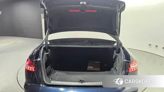 Audi A6 (C8) id 3626741 из Кореи 11