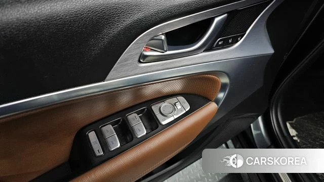 Genesis G70 id 4286166 из Кореи 11