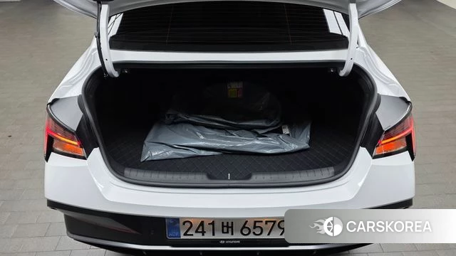 Hyundai The New Avante (CN7) id 3798115 из Кореи 11