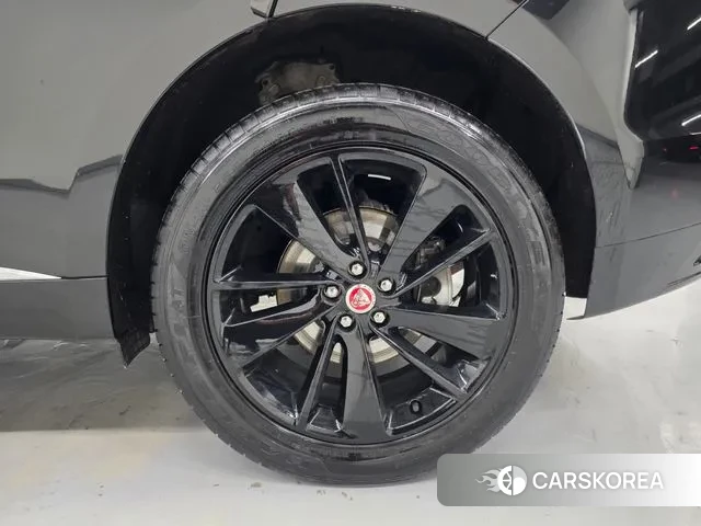 Jaguar F-PACE id 3529292 из Кореи 11