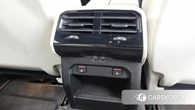 BMW 5 Series (G60) id 4548652 из Кореи 11