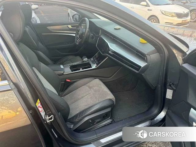 Audi A6L id 3939535 из Китая 11
